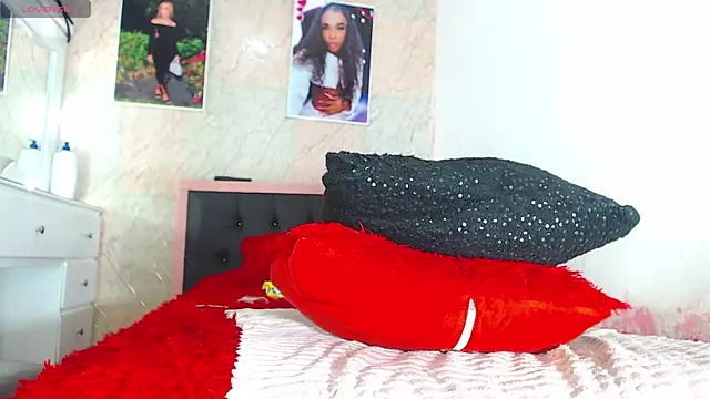 k stormi  online show from May 27, 12:21 am