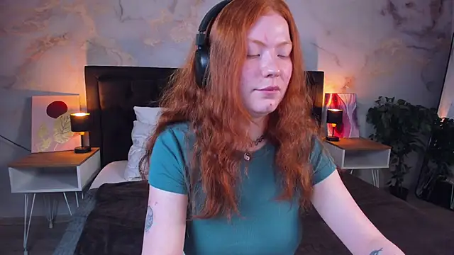 SophieOuld online show from October 3, 3:22 am