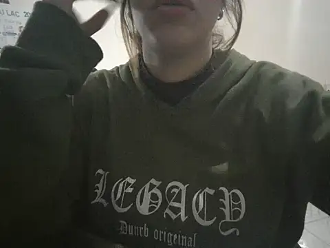 Hot-Hanouna online show from January 7, 5:38 pm