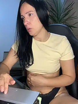 ValeriaVixen online show from May 4, 10:24 pm