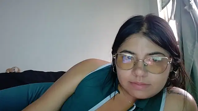 viccky vick online show from May 26, 10:31 pm