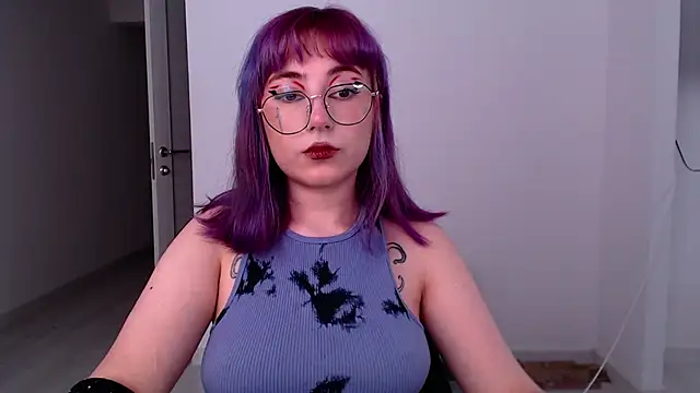 purplewitch online show from February 14, 7:32 am