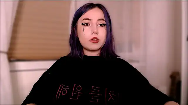 purplewitch online show from October 12, 2:41 pm