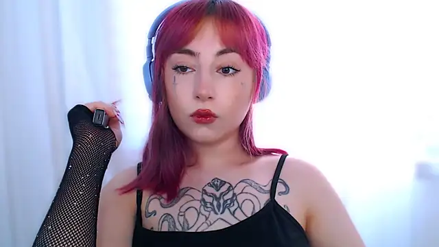 purplewitch online show from March 26, 8:16 am