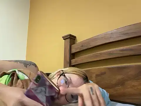 Mermaid-hana online show from October 18, 9:49 pm