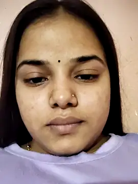 CUTE 09 online show from May 12, 9:28 am