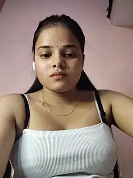 CUTE 09 online show from May 17, 3:11 pm