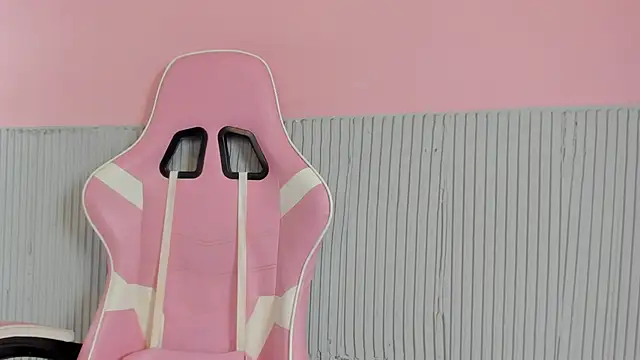 yeikafoxy online show from March 1, 11:32 am