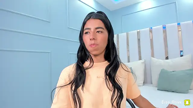 eva roseee online show from October 15, 9:50 pm