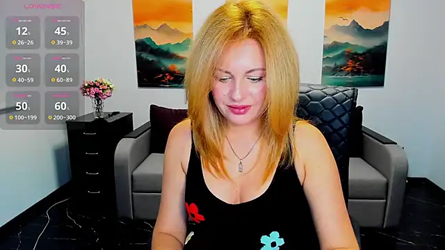 Mira Whites online show from December 3, 1:02 pm