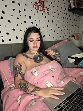 tempzzz12 online show from April 28, 7:01 am