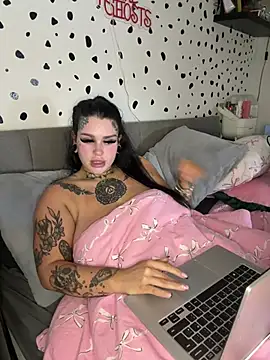 tempzzz12 online show from May 5, 1:36 pm