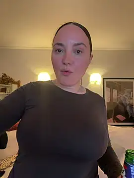 Orgasmille online show from April 3, 6:17 pm