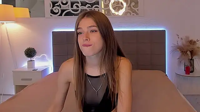 melissacrayzy online show from May 11, 5:53 am