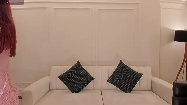 IsabellaKroft online show from September 25, 3:05 am