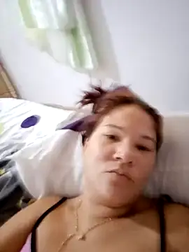 Valentina Lux39 online show from November 5, 7:30 pm