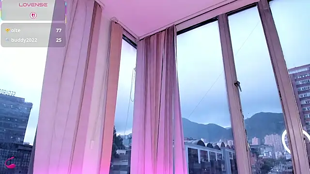 Daphne chers online show from October 10, 9:09 pm