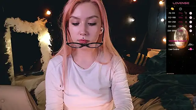 Bibi Iva online show from May 19, 7:10 pm