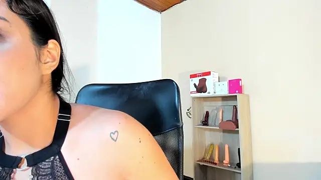 Violetta 0 online show from March 9, 12:19 pm