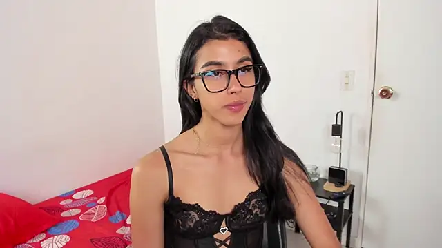 Mazikeen  18 online show from May 22, 2:04 pm