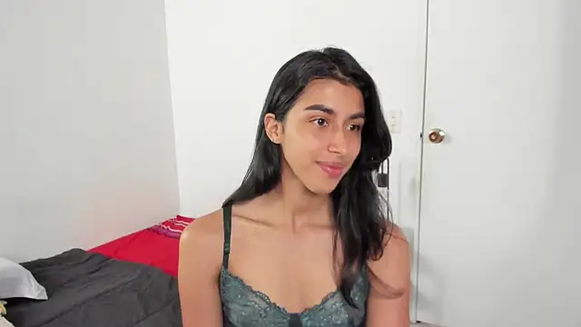Mazikeen  18 online show from May 12, 1:18 pm