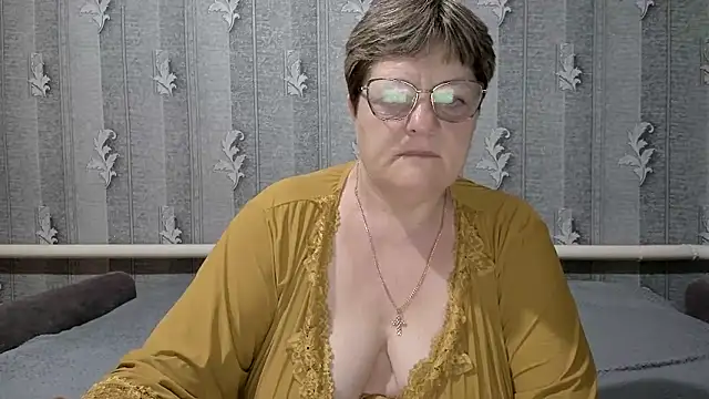 ElzaJewel online show from May 6, 11:31 pm