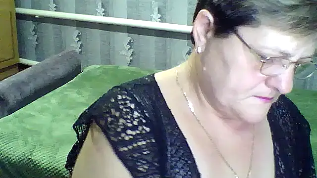 ElzaJewel online show from September 14, 3:48 am