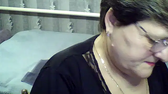 ElzaJewel online show from February 1, 7:12 pm