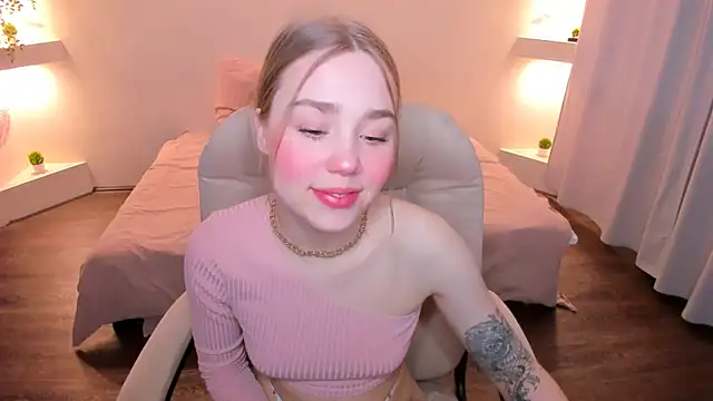 YourMegan online show from March 28, 8:08 pm