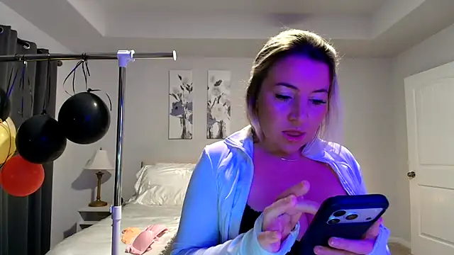 kaliii jones online show from June 6, 4:52 am