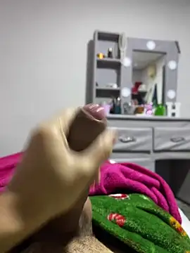 Megan2077 online show from March 15, 5:20 am