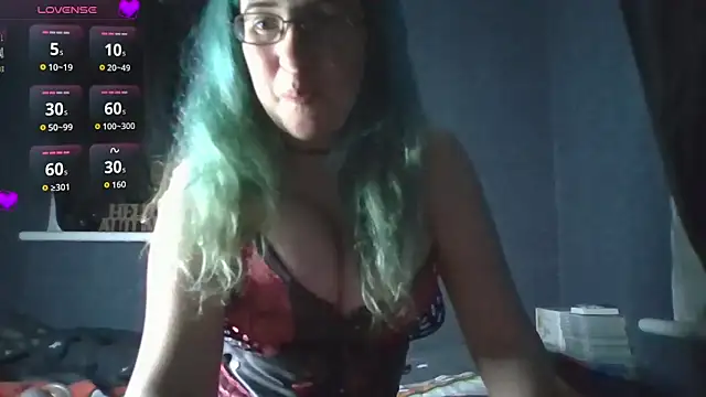 BunnieXO247 online show from November 4, 8:25 pm