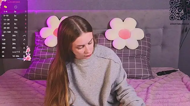 soft babe online show from December 2, 8:44 pm