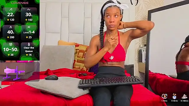 dafnnelewis online show from May 6, 11:25 am