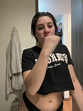 Maggie Geller online show from May 18, 6:36 pm