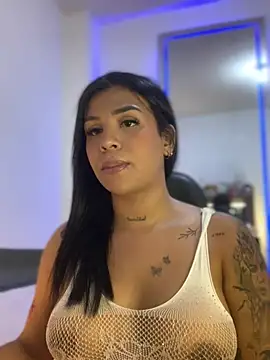 tinalove7 online show from May 15, 11:29 pm