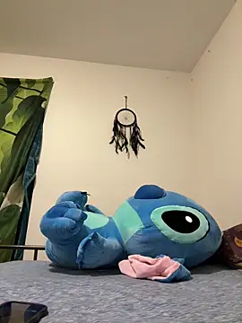 tastylolaaa online show from February 18, 6:34 am