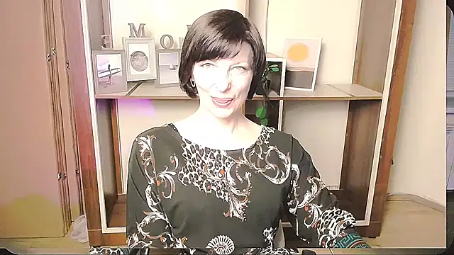  AngeliaFlow  online show from May 11, 9:11 am