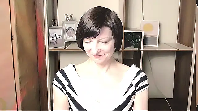  AngeliaFlow  online show from April 30, 8:52 am