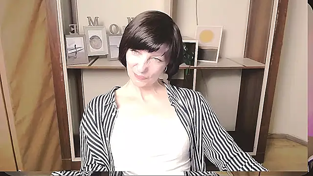  AngeliaFlow  online show from May 14, 8:42 am