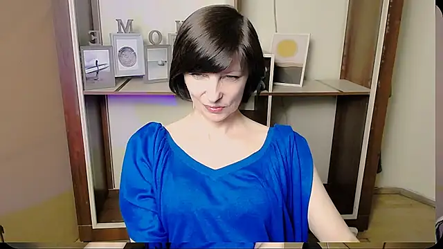  AngeliaFlow  online show from May 26, 8:35 am