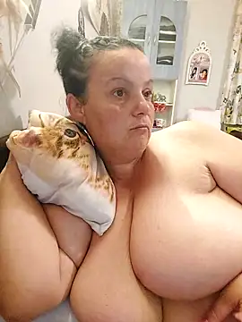 IvettkeXXX online show from May 25, 7:46 pm