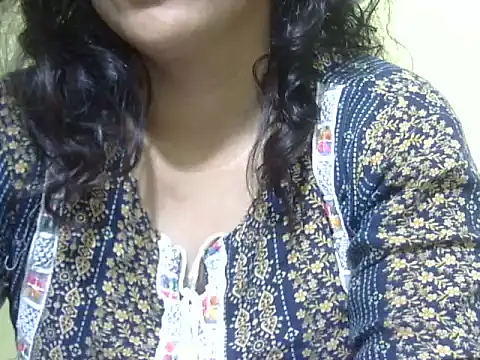 Your cutiepie  online show from January 5, 5:27 pm