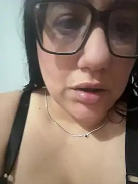 daianaspencer online show from March 20, 11:15 am