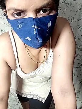 Crazybhabhi online show from May 6, 9:08 pm
