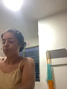 dulcecataliina online show from September 24, 10:36 am