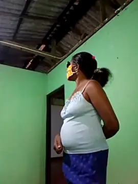 chutiaunty online show from August 7, 5:36 am