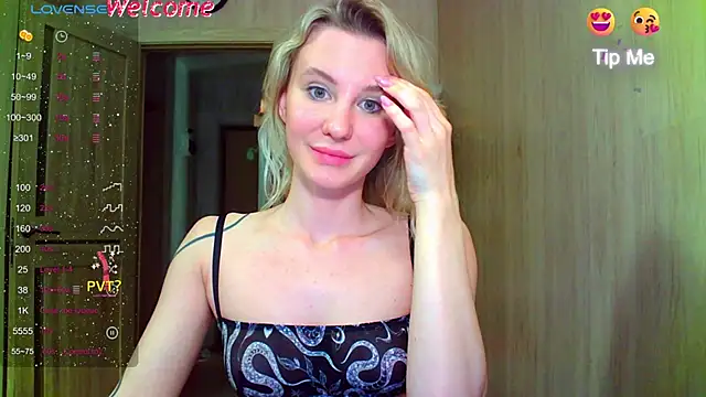 Caramel piegirl online show from May 17, 9:36 pm