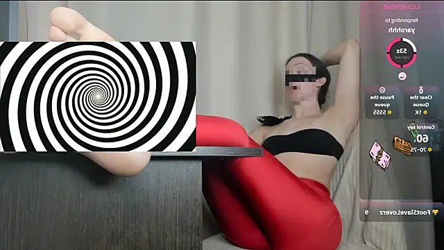 holyharlot online show from March 17, 1:59 pm