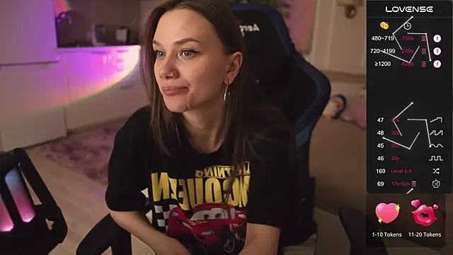 alexa feels  online show from September 12, 4:25 pm